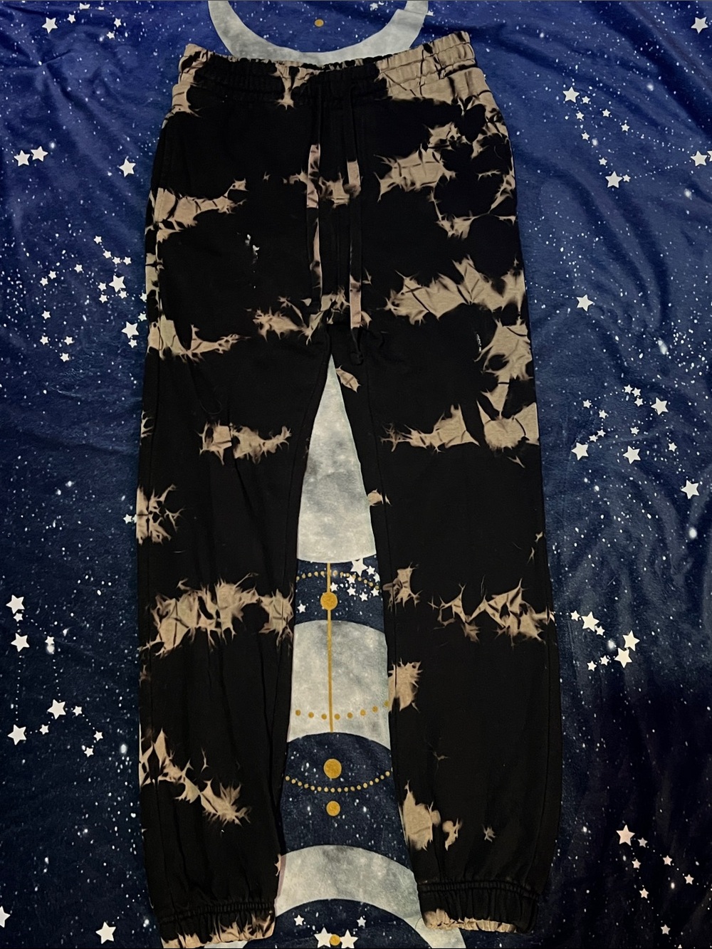 No Boundaries Black and Beige Tie-Dye Jogger Pants